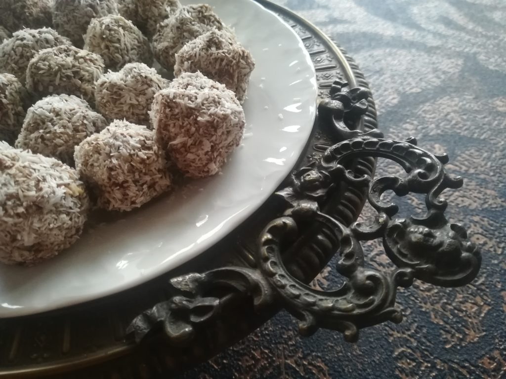 pomysły na pralinki, pralines, przepisy na łatwe pralinki